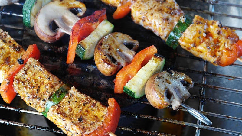 Grilling meat